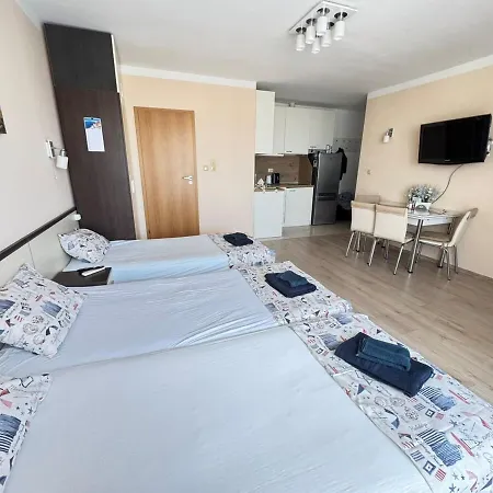 Pomorian Pearl * Pomorie